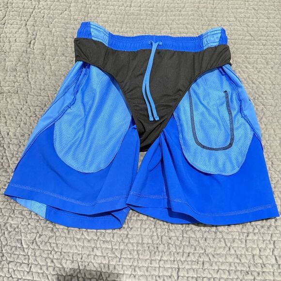 Under Armour Blue Unisex Training Shorts – Men’s Medium / Women’s - Picture 10 of 17